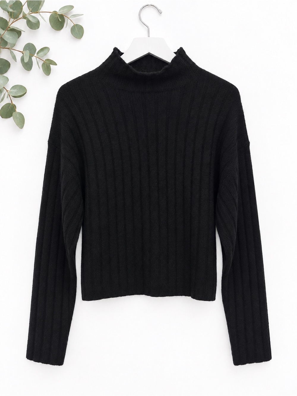 Universal Thread Black Ribbed Turtleneck Sweater